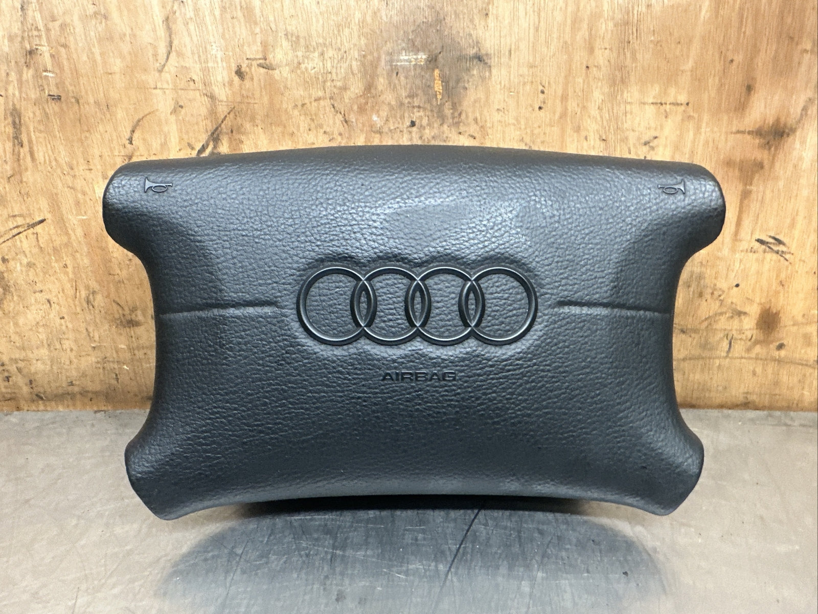 4D0907379J AUDI A8 D2 CABRIOLET COUPE STEERING WHEEL @IR BAG DRIVERS AIRBAG 