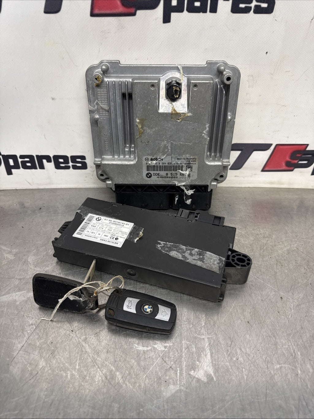 BMW 3 Series E90 E91 LCI 318d N47N ECU Kit DDE 8512043 + CAS3 + Keys Manual