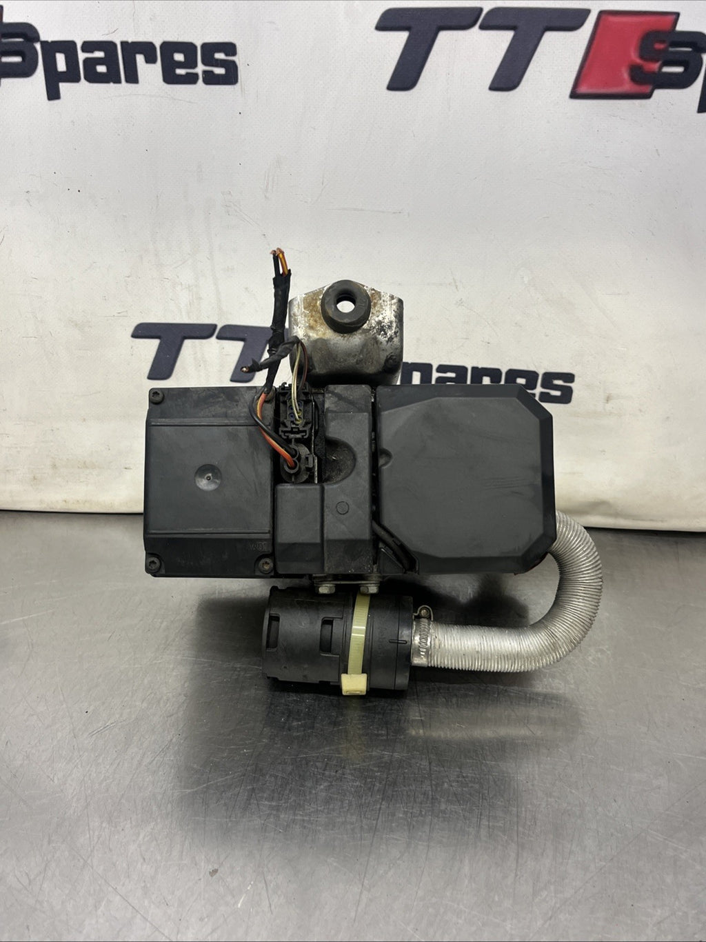 2011 RANGE ROVER VOGUE L322 4.4 Webasto Water Pre-Heater XH42-9J294-CB