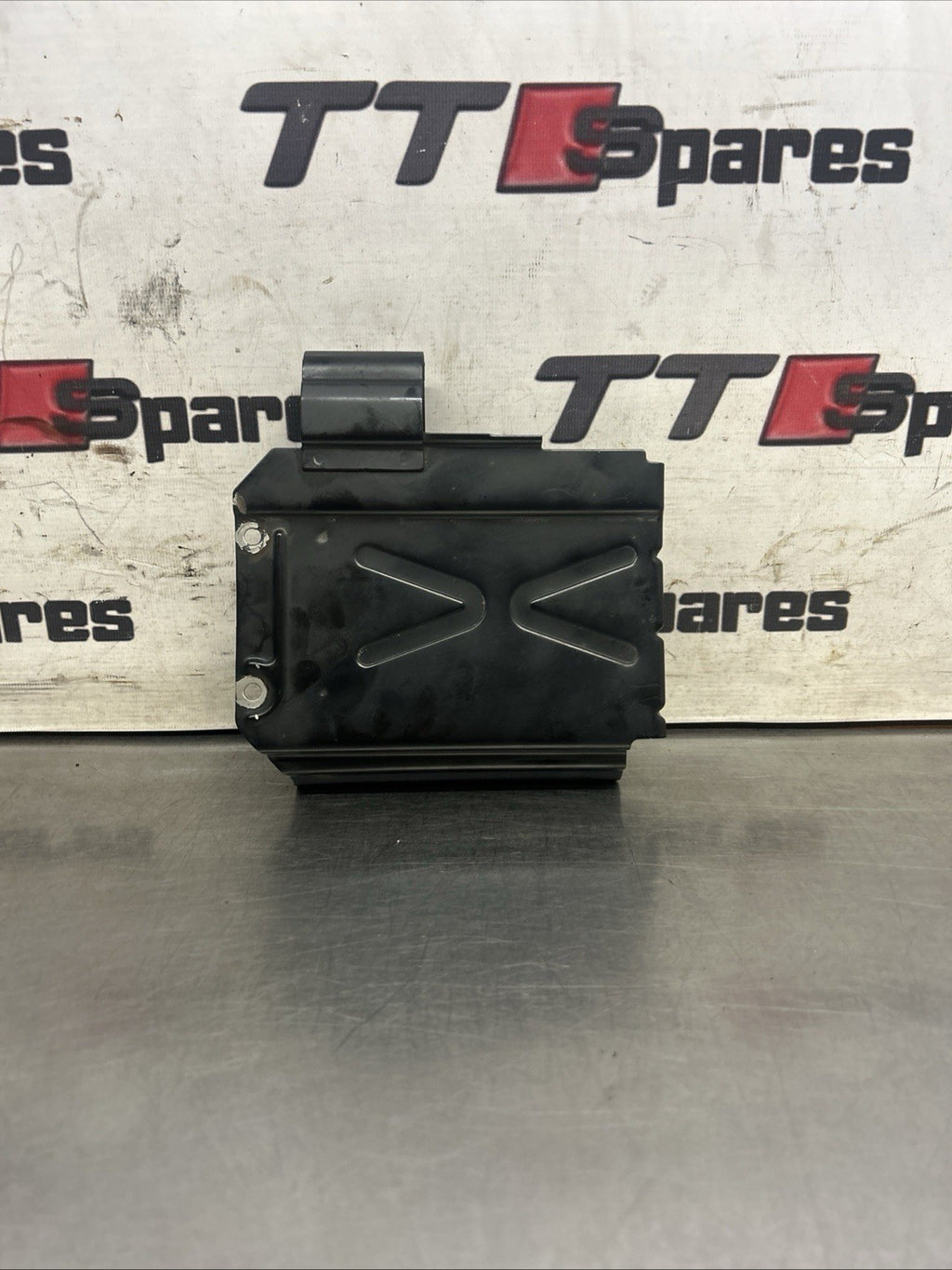 2001 AUDI TT MK1 ENGINE CONTROL ECU HOUSING 8E0907411H