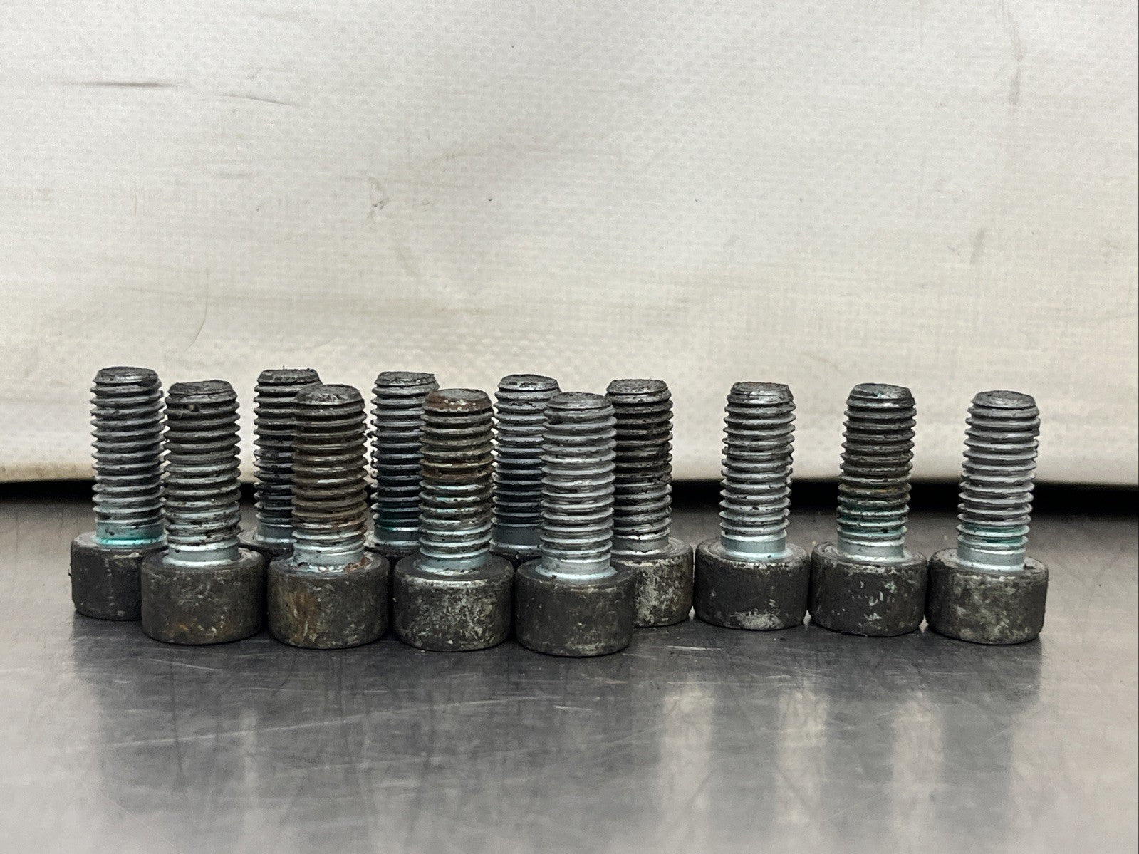 Audi TT Mk1 Dsg Front Driveshaft Bolts Oem Genuine