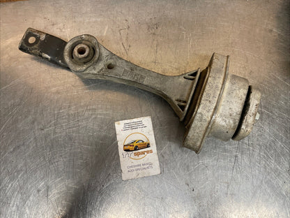 Audi TT 8n 99-06 REAR ENGINE MOUNT DOG BONE  1J0199851M