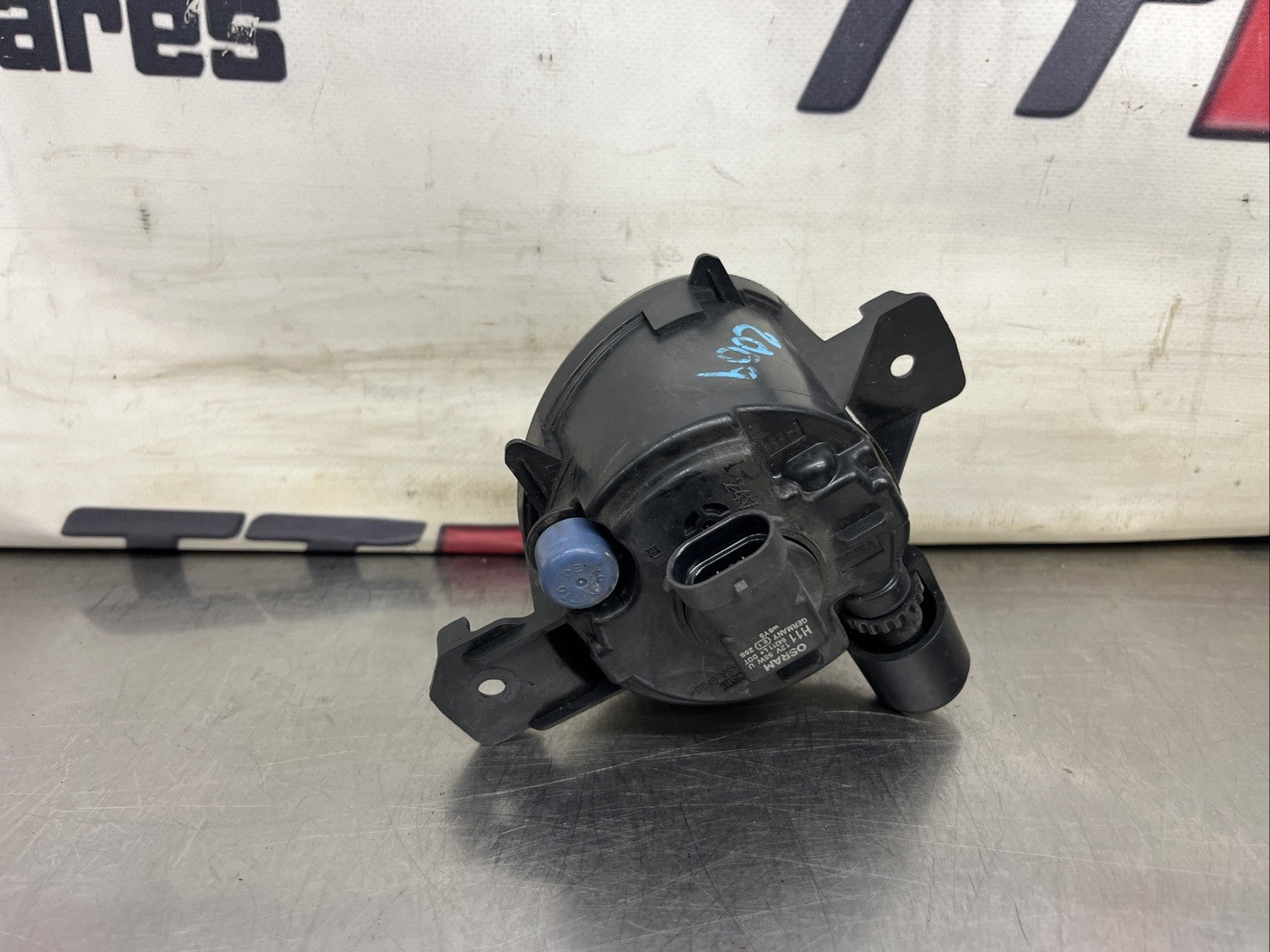 BMW X5 FOG LAMP FRONT RIGHT 89206142 E70 2007