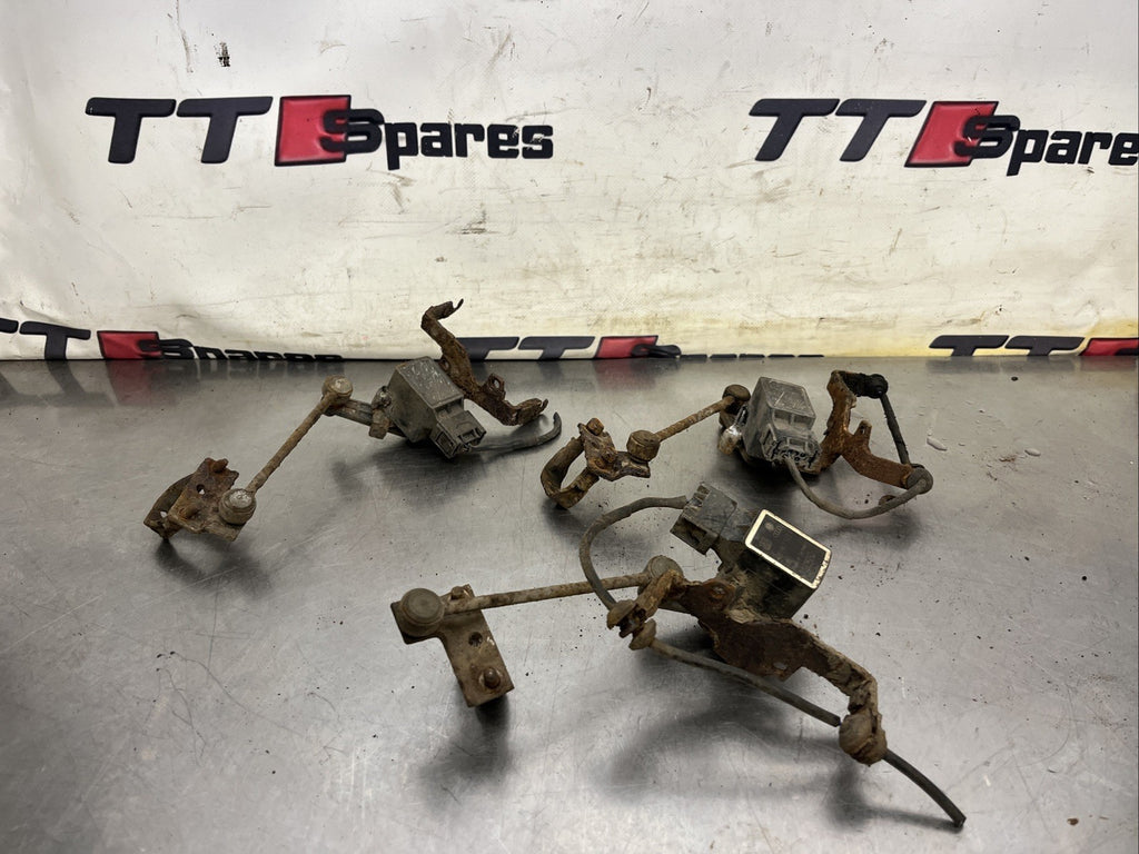 Audi TT Mk1 8N REAR Xenon Headlight Level Sensors HEIGHT BRACKET RODS BARS NH