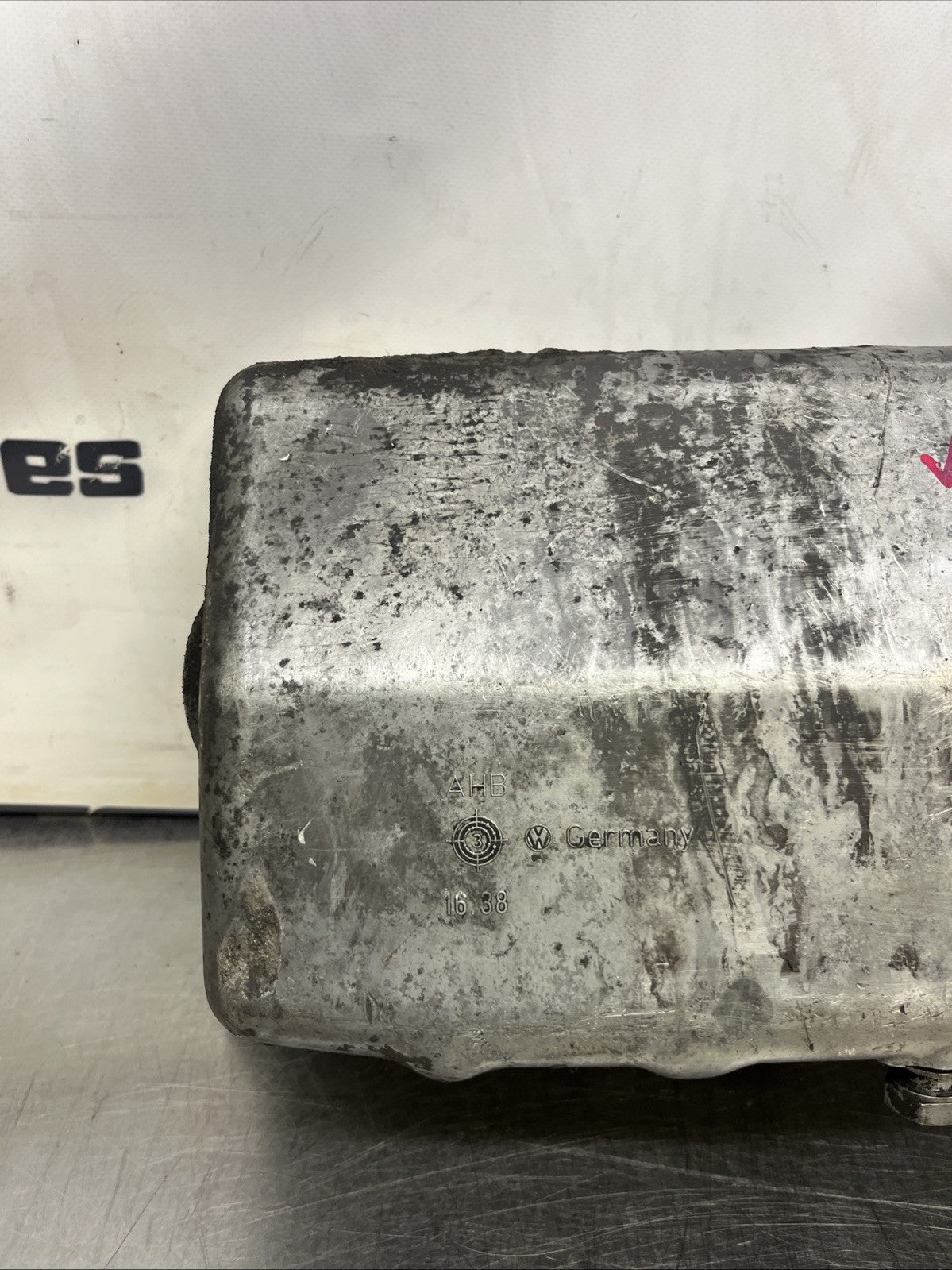 Seat Leon (1M) 2001 Diesel Oil sump pan 038103603N EDI26400