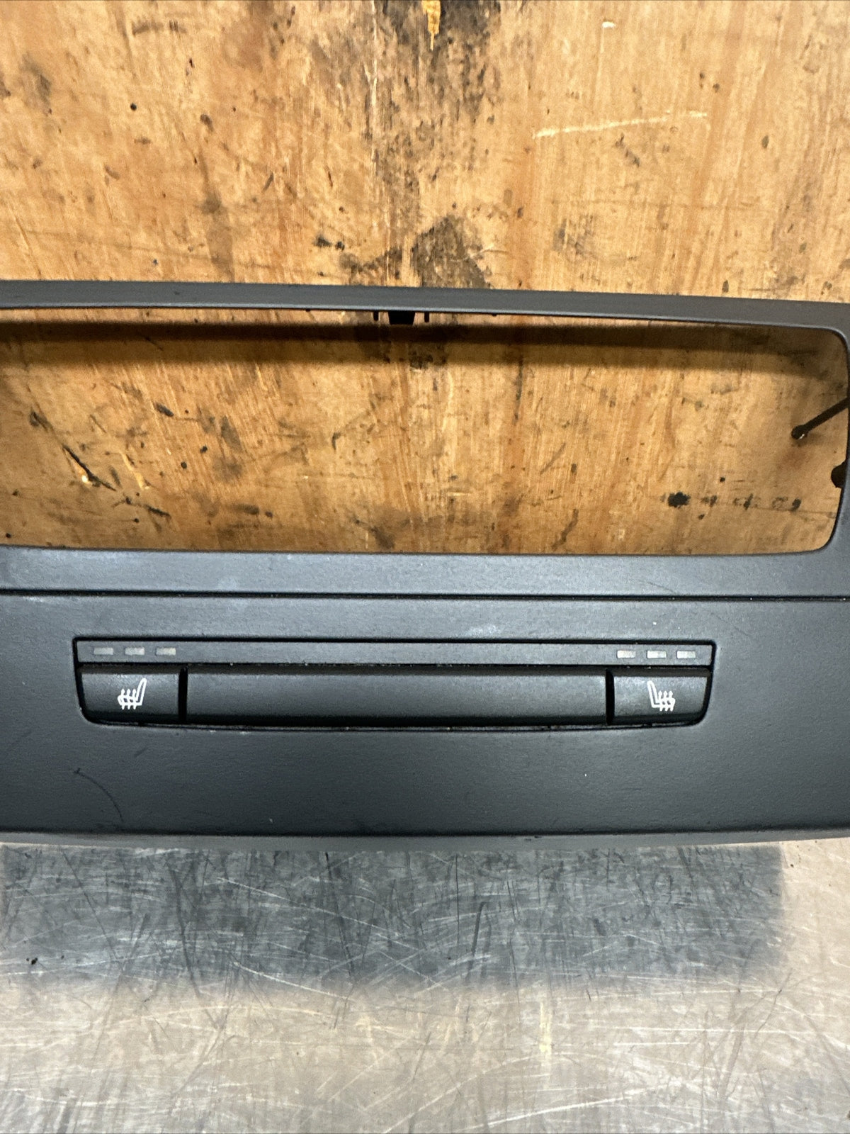 BMW 3 E90 E91 2010 AC heater control trim 9120979 RUS10884