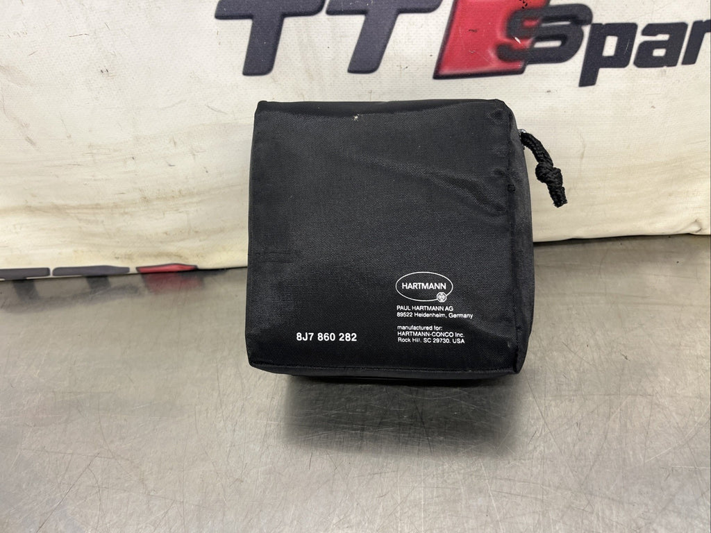 GENUINE AUDI A1 A3 A4 A5 A6 A7 FIRST AID KIT 8J7860282B