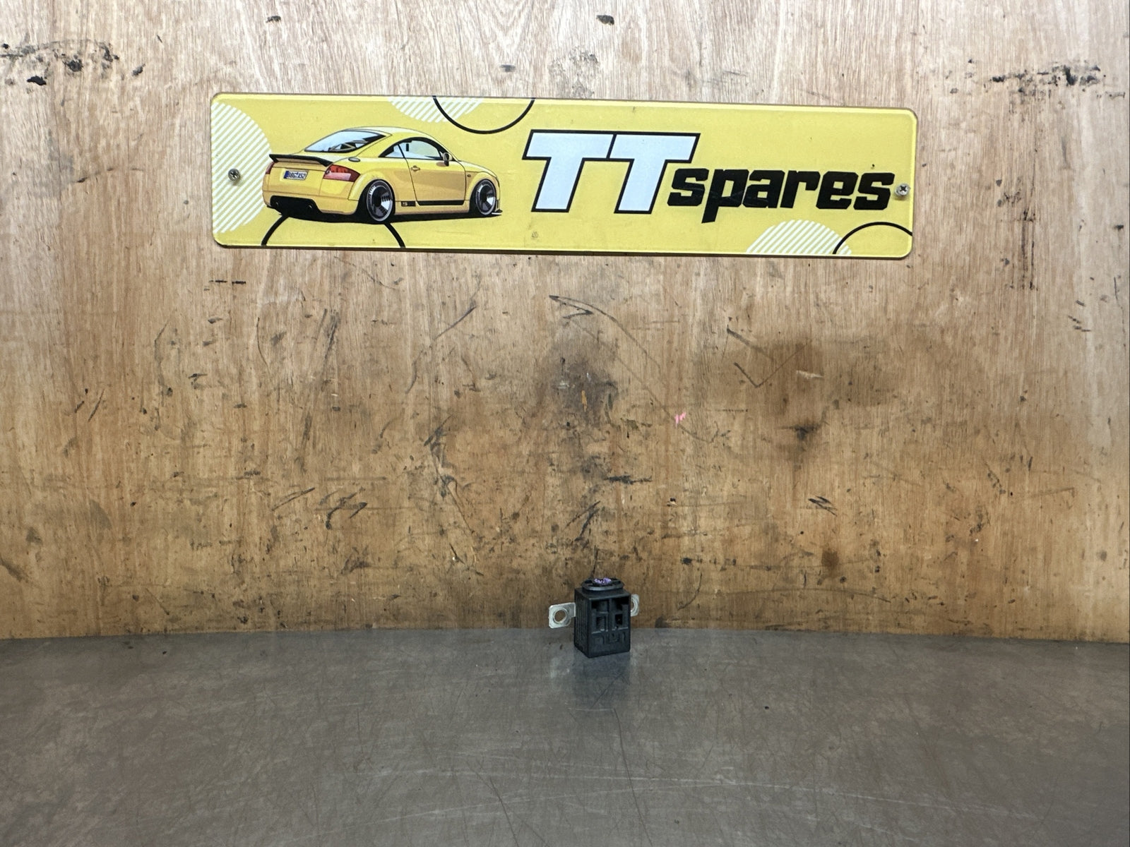 4F0915519  Volkswagen Audi Seat Skoda Fuse Box Sam Module Unit