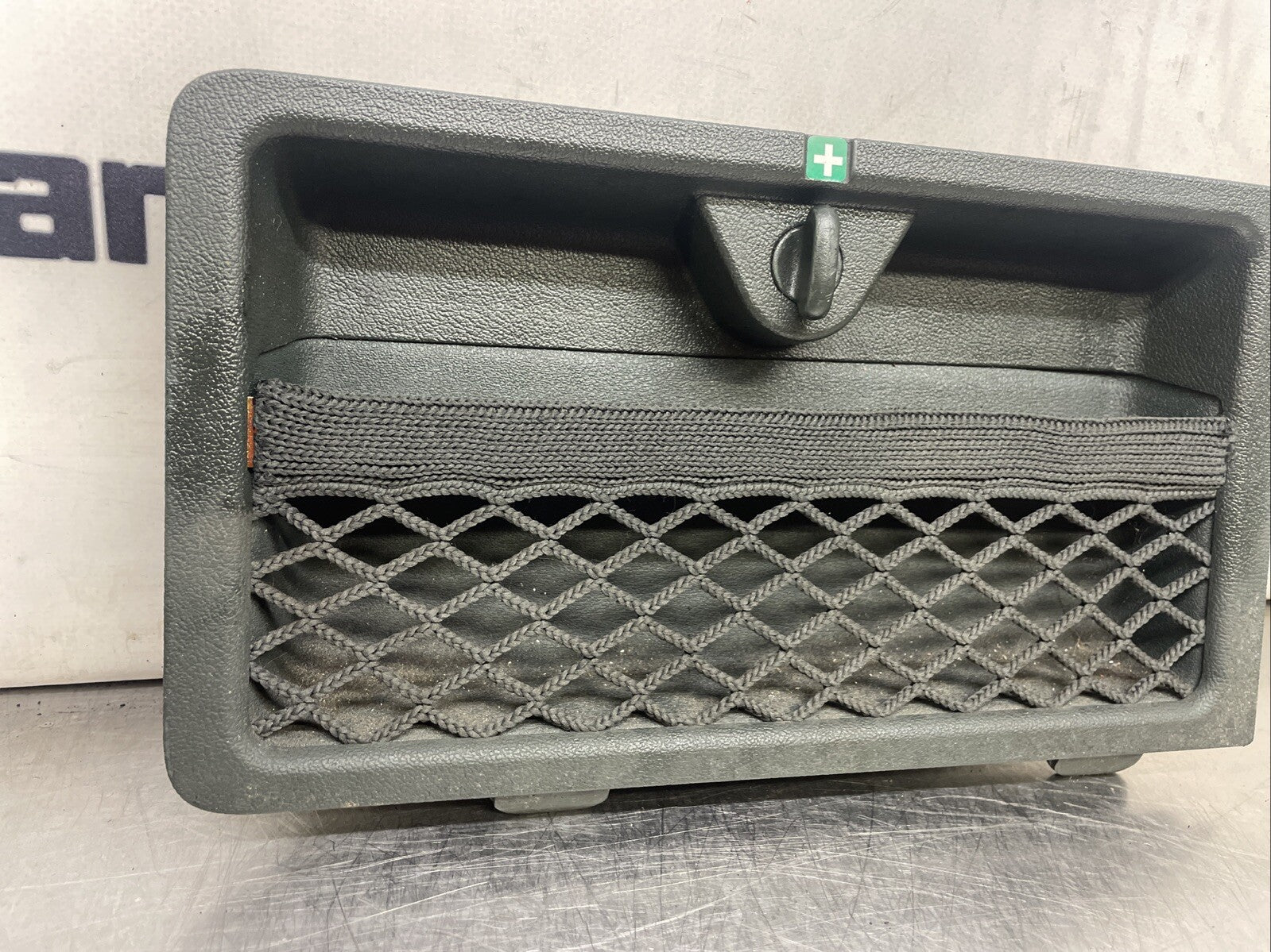 Audi TT MK1 98-06 8N Roadster First Aid Kit Access Panel Cover GREEN 8N7867401