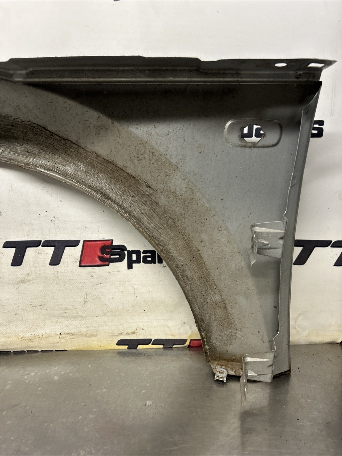 AUDI TT MK1 8N 98-06 OFF RIGHT SIDE FRONT WING Silver LY7W