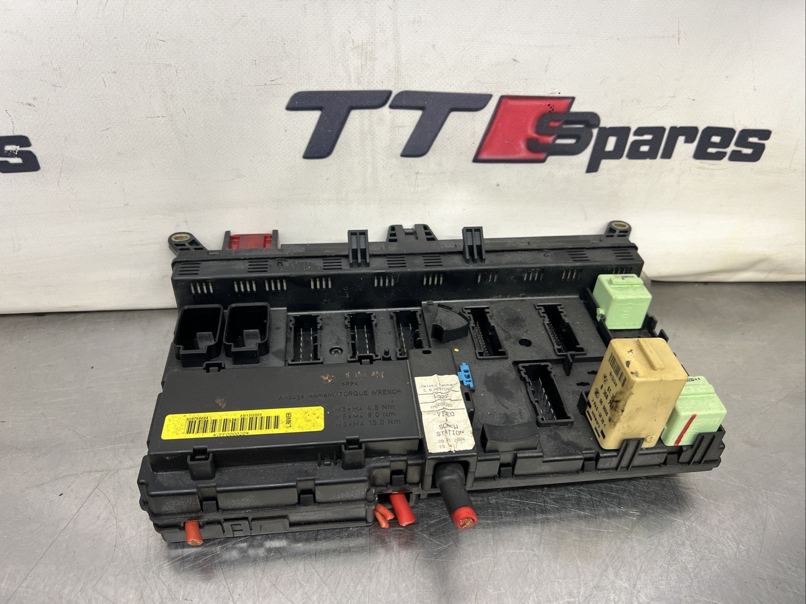 Range Rover Engine Bay Distribution Fuse Box Relay Module 2003 L322 OE ...