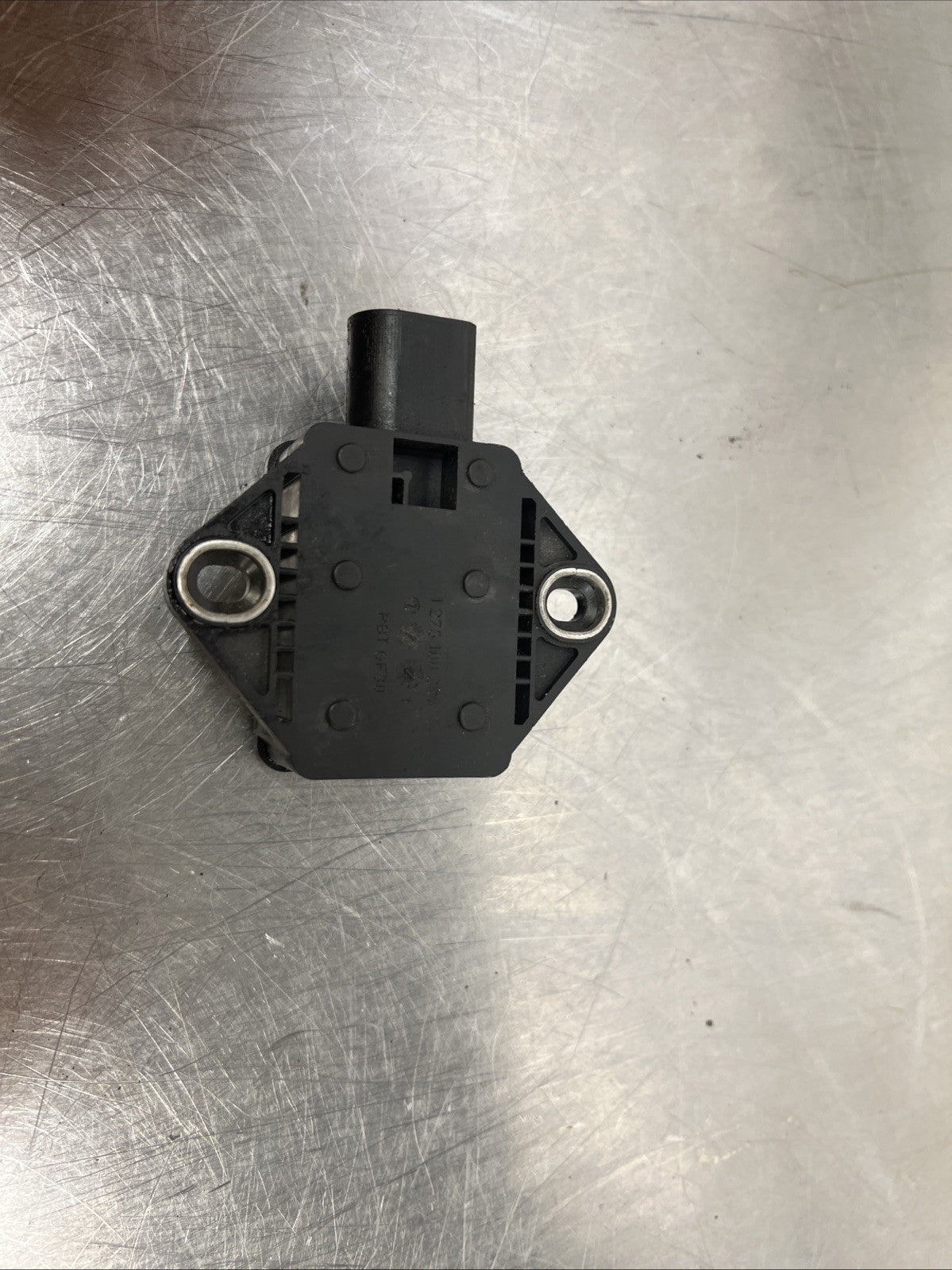 AUDI A4 MK2 T SPORT 1.8 PETROL 2004 YAW RATE SENSOR 8E0907637A