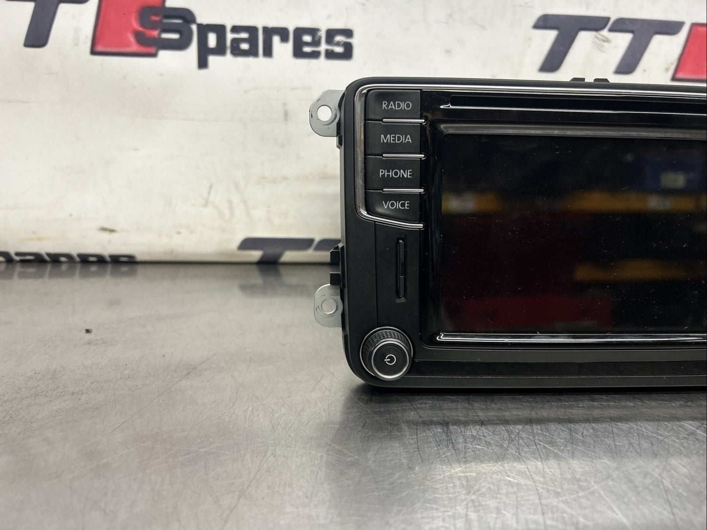 VW SCIROCCO MK3 CAR RADIO STEREO CD PLAYER HEAD UNIT 5C0035680E 13-19 NO CODE