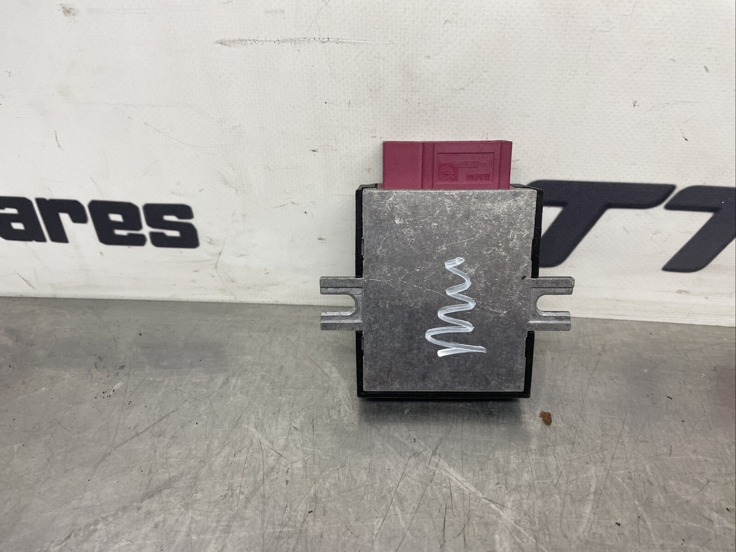BMW 1 Series E87 Fuel Pump Control Module ECU 7276046