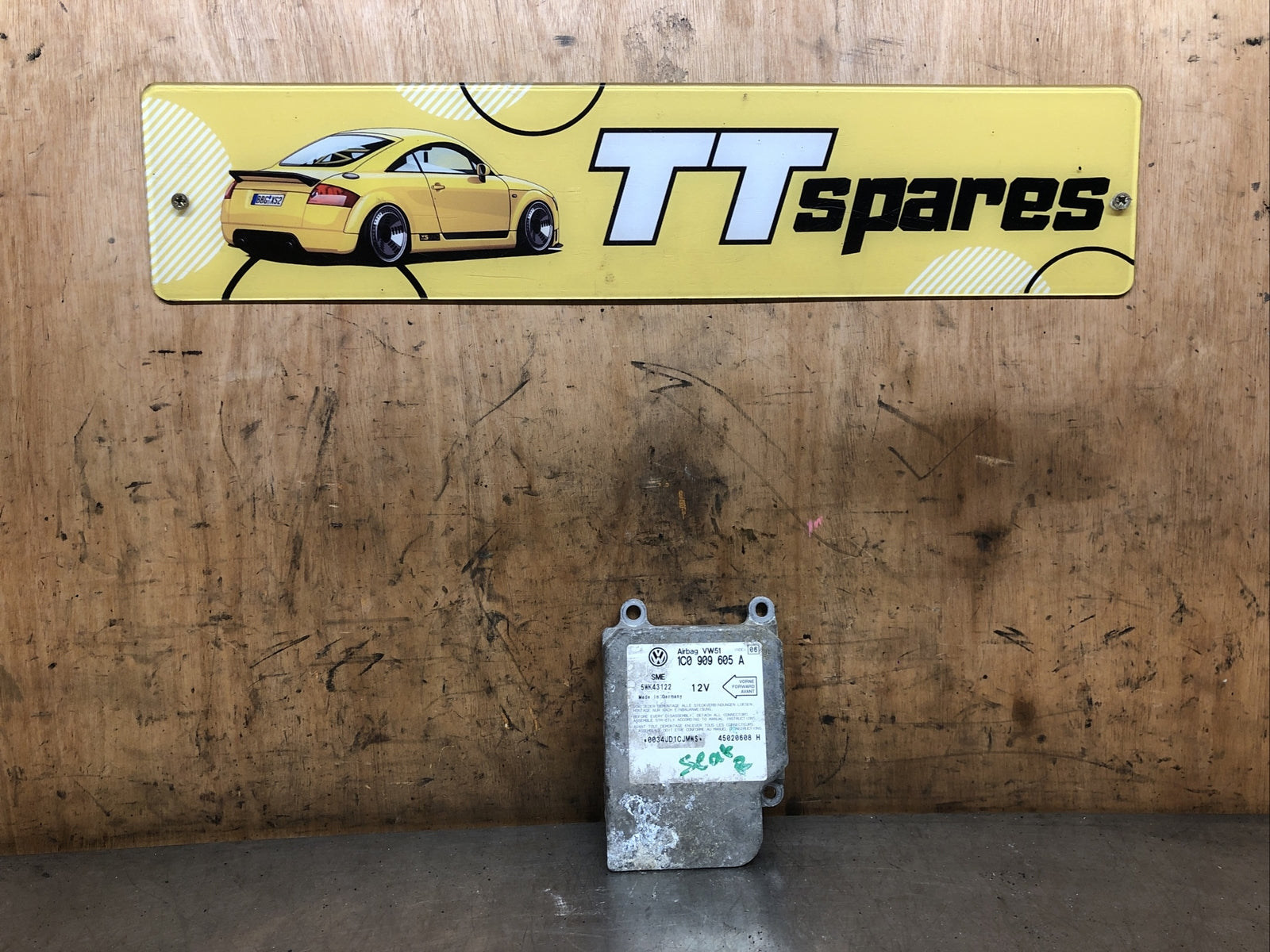 Genuine VW T5 Seat Airbag Control Module Unit 1C0 909 605 A 1C0909605A 08