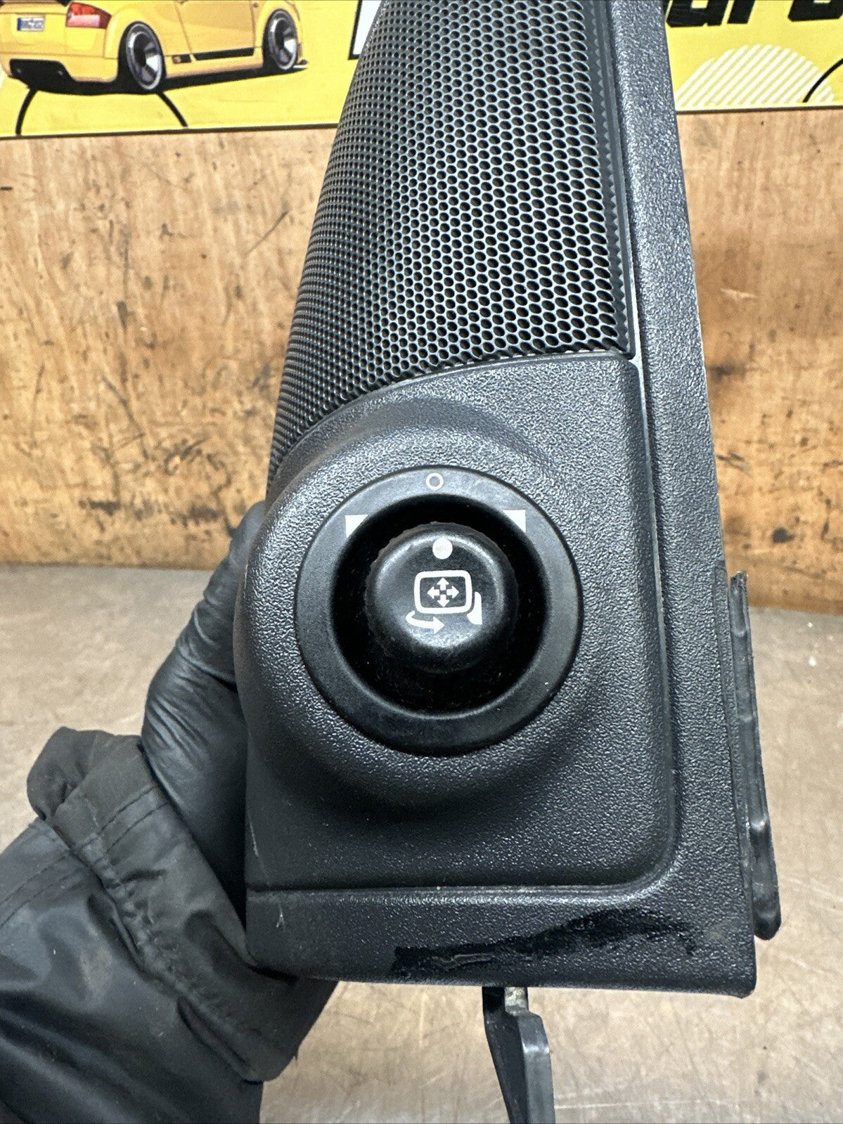 RANGE ROVER SPORT L320 DRIVERS TWEETER SPEAKER AND SWITCH PANEL PC01006709
