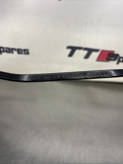 Audi TT 8J Mk2 Pair of Windscreen Wiper Arms 8J2955408B