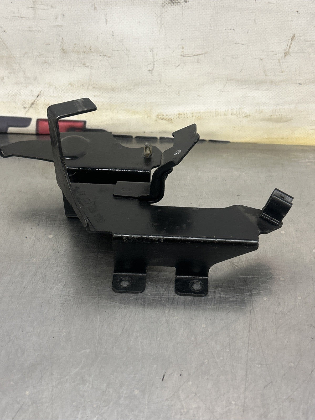 Audi S3 8L TT 8N 1.8T APX Vacuum Reservoir Mount Bracket  06A133431H