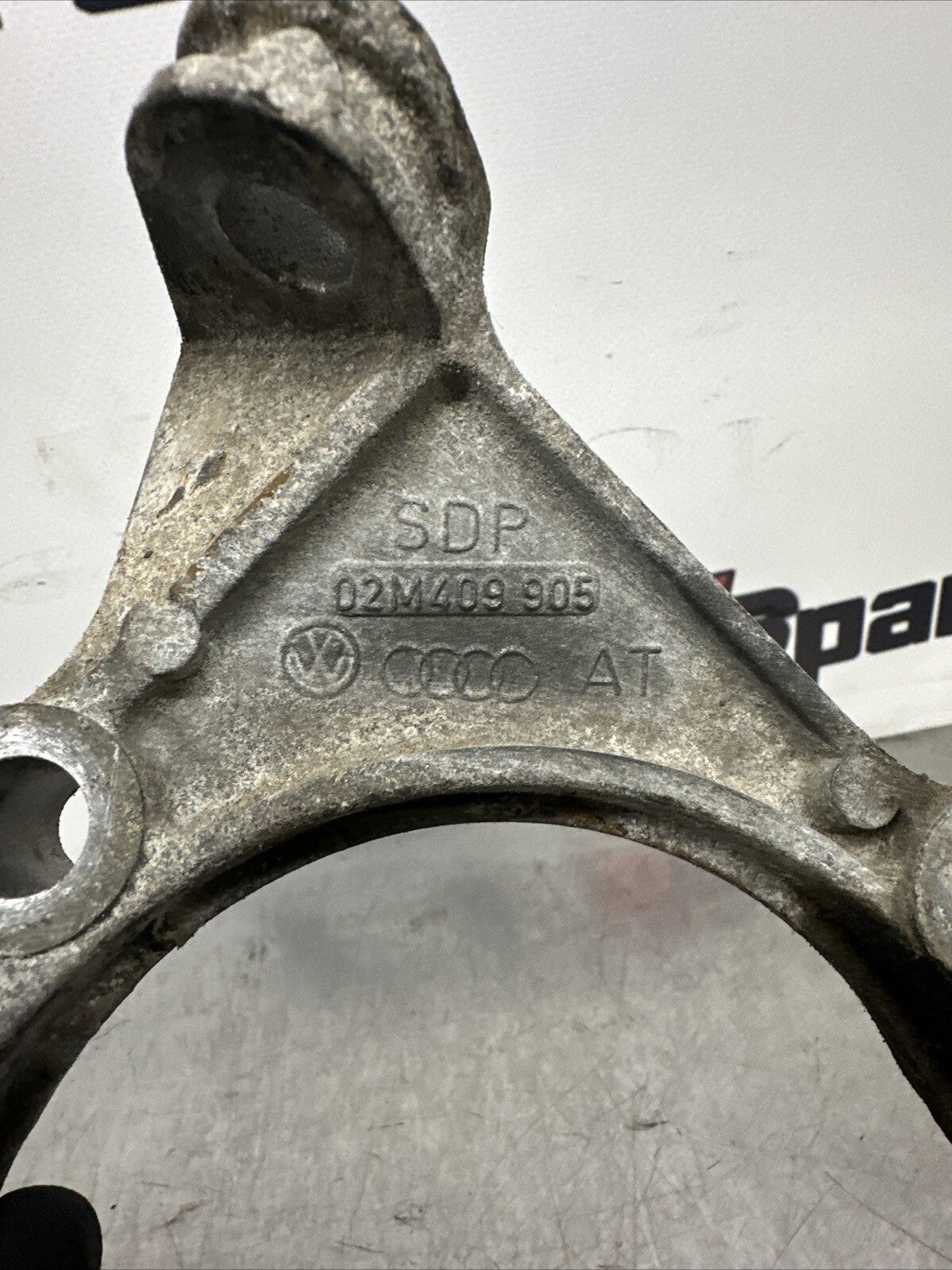 Audi TT 8N MK1 QUATTRO ENGINE SUPPORT MOUNT DIFF TRANSFER BOX BRACKET 02M409905