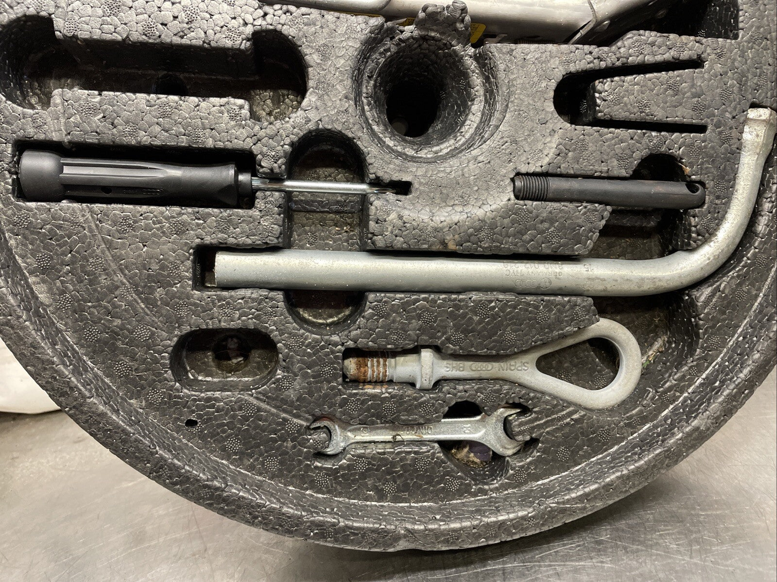 Audi TT MK1 8N Foam Tool Kit Tray Holder