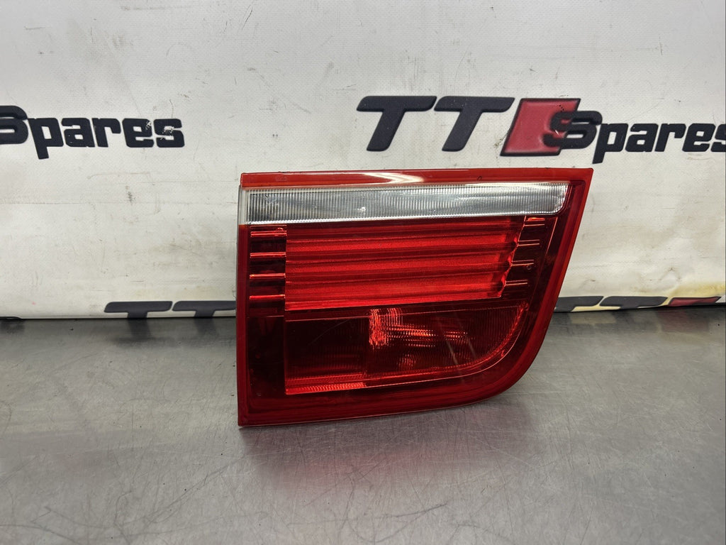 BMW X5 E70  PASSENGER LEFT REAR TAILGATE INNER TAIL LIGHT 7295339