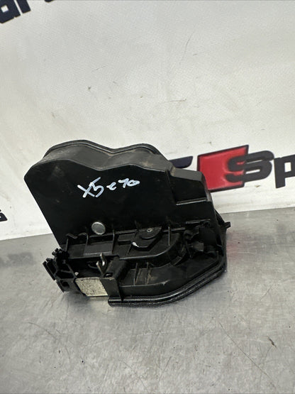 BMW X5 DOOR LOCK MECHANISM REAR LEFT PASSENGER SIDE 7202147 E70 2007 - 2009