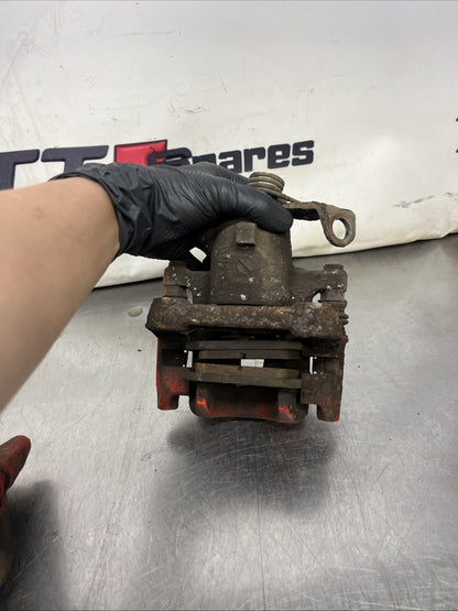 Audi TT Mk1 8N, 180 Pair of Rear Brake Calipers & Carriers - Used (0548)