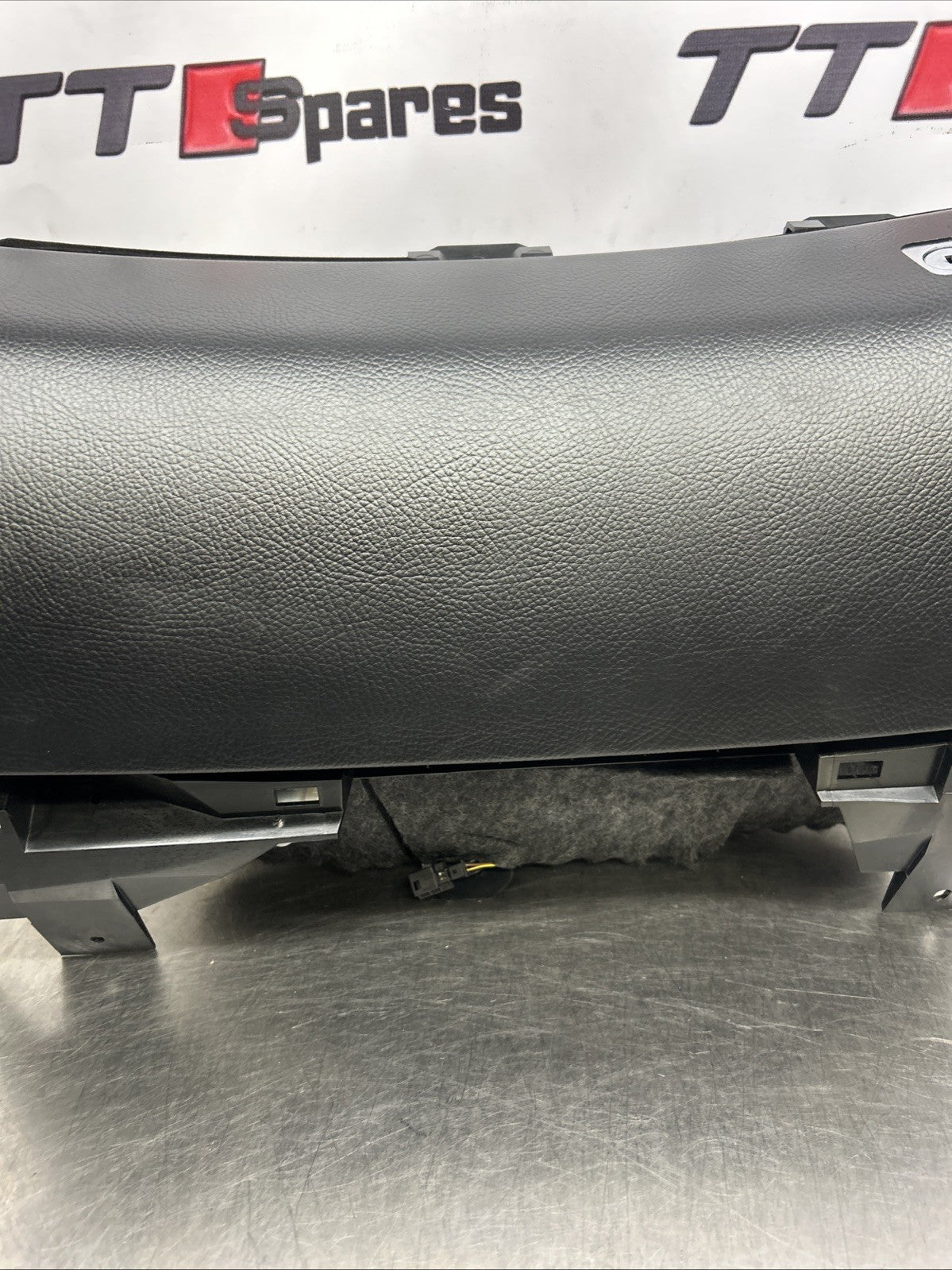 2007 Mercedes S-CLASS W221 Glove Box A221 680 06 98