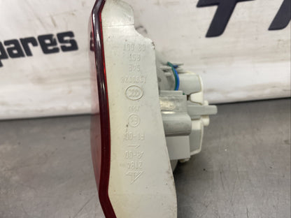 BMW 3 E90 E91 2008 Left  tailgate rear tail light lamp 218401 TRP35636