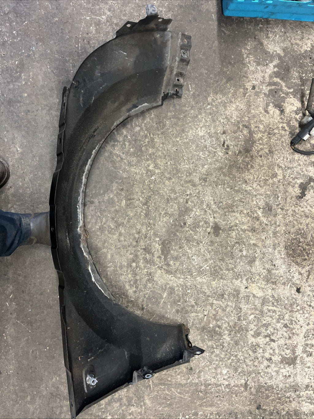 Audi TT 8N Mk1 NS Left Front Wing Fender Black 8N0821105