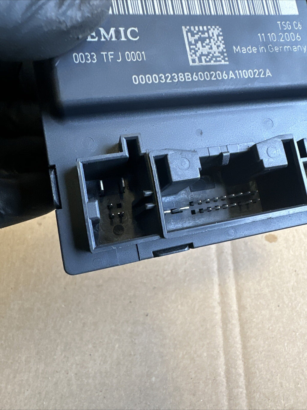 2007 AUDI S6 C6 PASSENGER SIDE FRONT DOOR CONTROL MODULE 4F0959792E