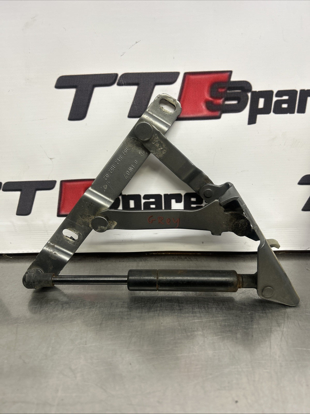 Porsche Boxster 987 Boot Lid Hinge Pair 98751215202 98751215102 Grey