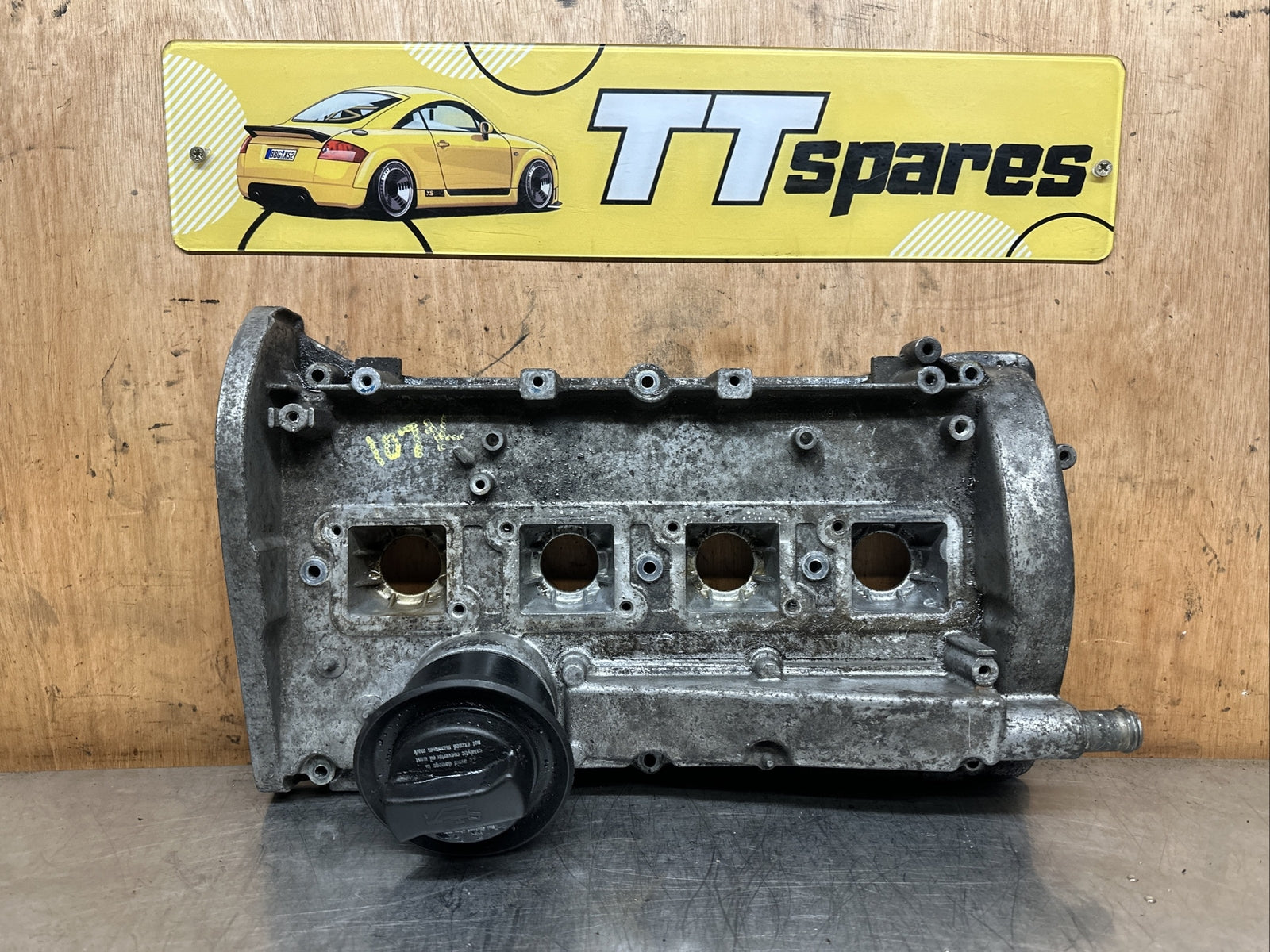 AUDI TT MK1 1.8T 20V Audi S3 APX CAM ROCKER COVER 06A103469N