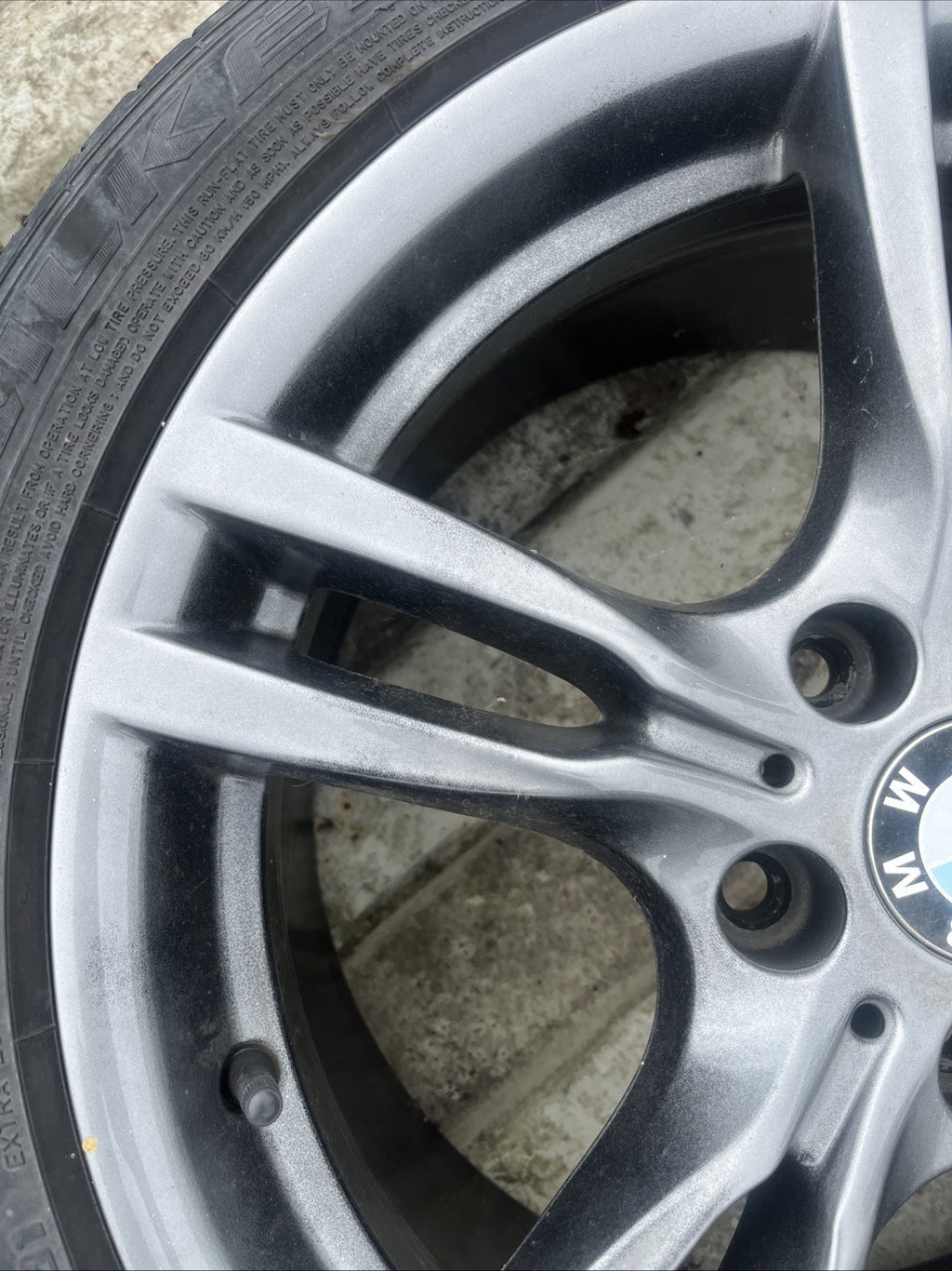 3611 7  845 881 GENUINE BMW WHEEL & FREE TYRE 7845881 8.5J x 18"