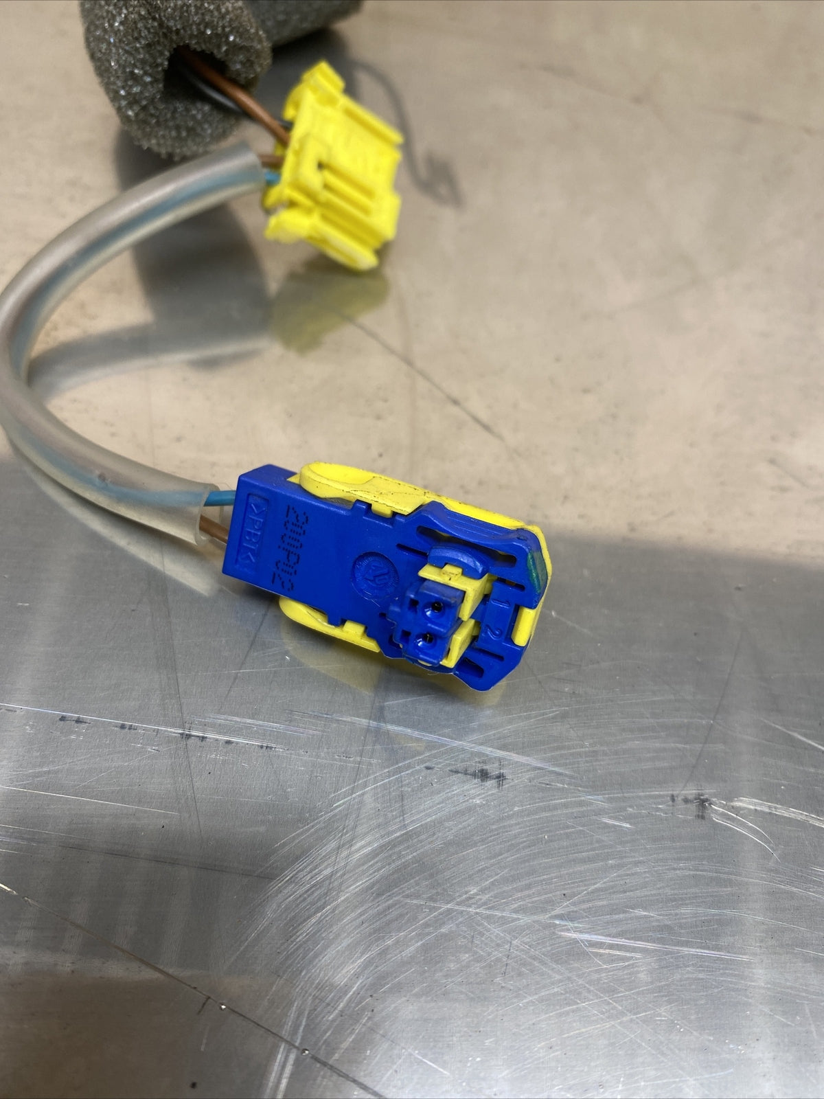 AUDI TT MK1 DRIVER AIRBAG SQUIB WIRING LOOM CABLE  genuin