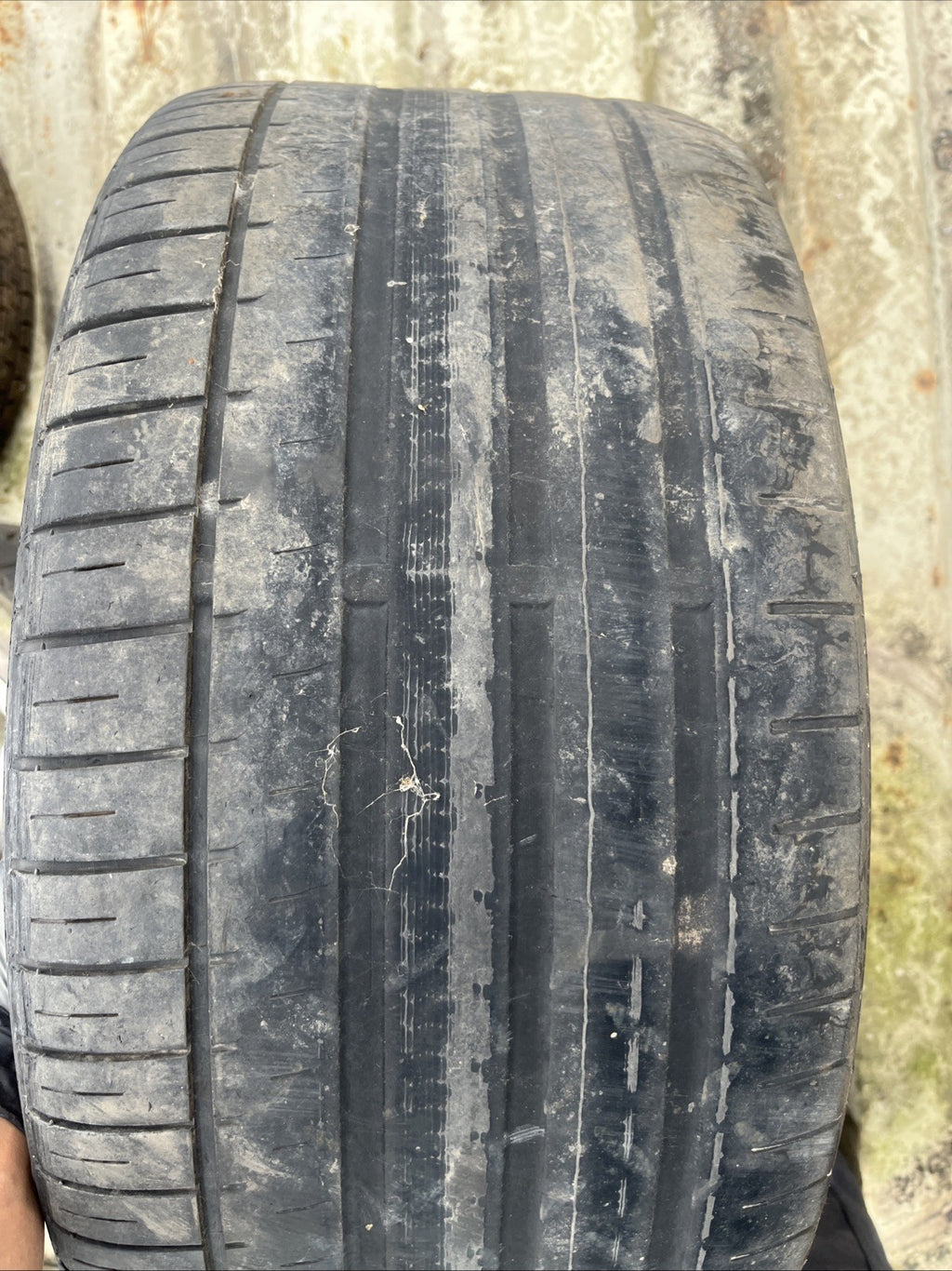 3611 7  845 881 GENUINE BMW WHEEL & FREE TYRE 7845881 8.5J x 18"
