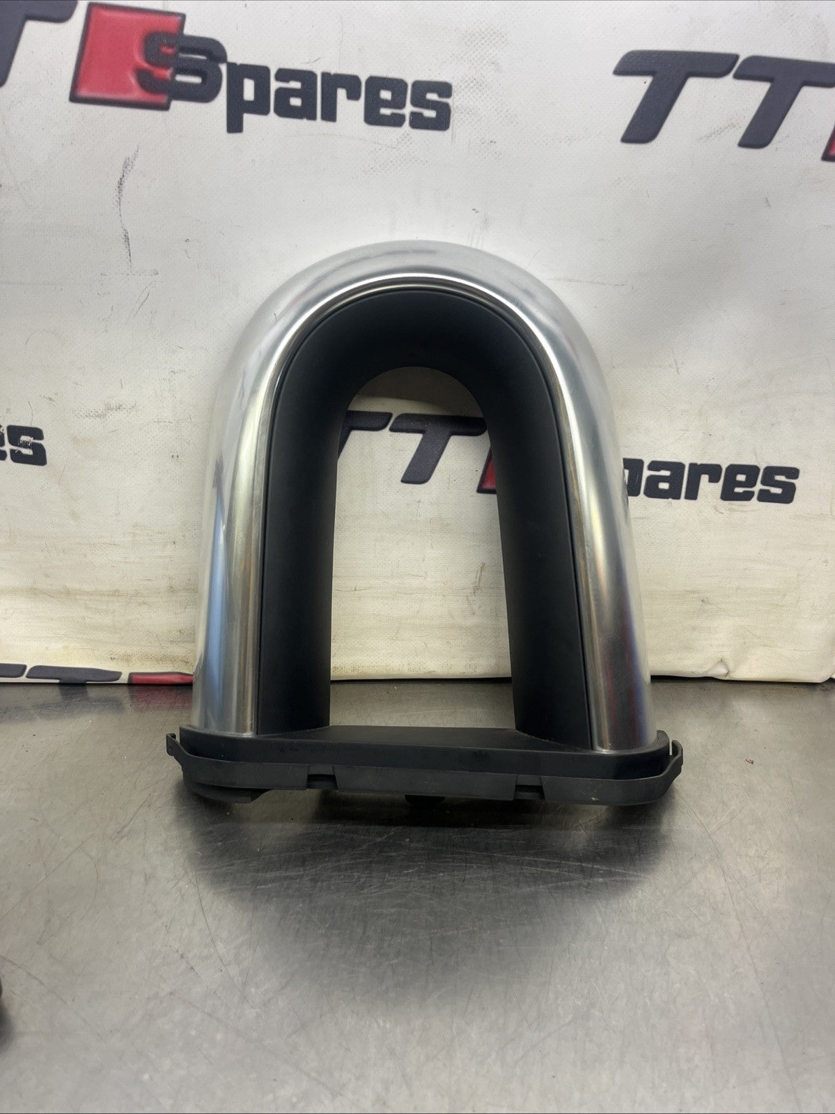 Audi TT Mk2 8J 2006-14 CONVERTIBLE Passenger/Left/NS Roll Over Bar Chrome Cover