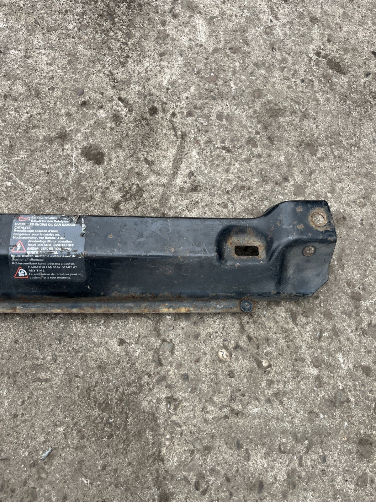 VW T4 TRANSPORTER 2001 FRONT BONNET SLAM PANEL LOCK CARRIER 7D0805563A
