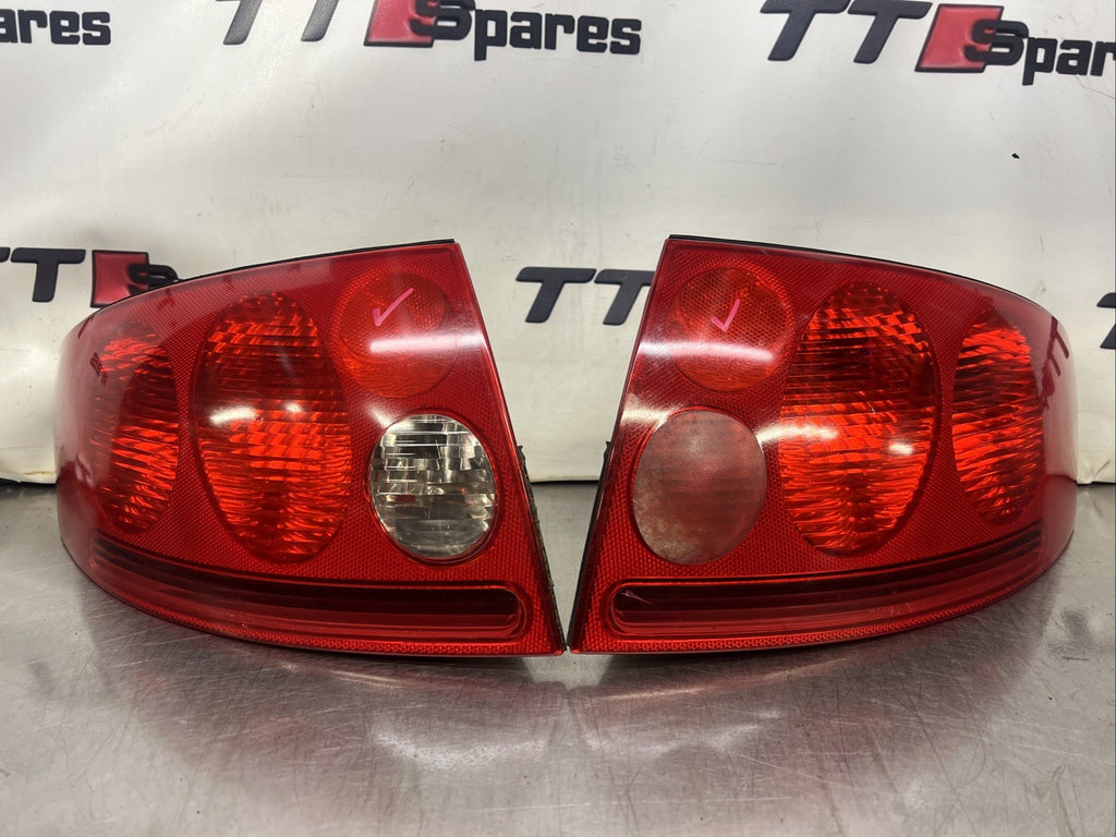 AUDI TT MK1 REAR LIGHTS PAIR 8N 99-06 Late Clear Reverse