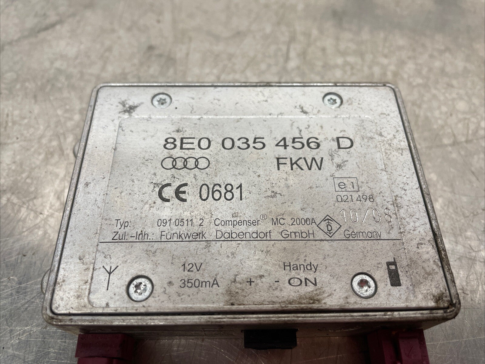 8E0035456D AUDI TT HANDSFREE TELEPHONE AMPLIFIER MODULE  MK2 2007 - 2011