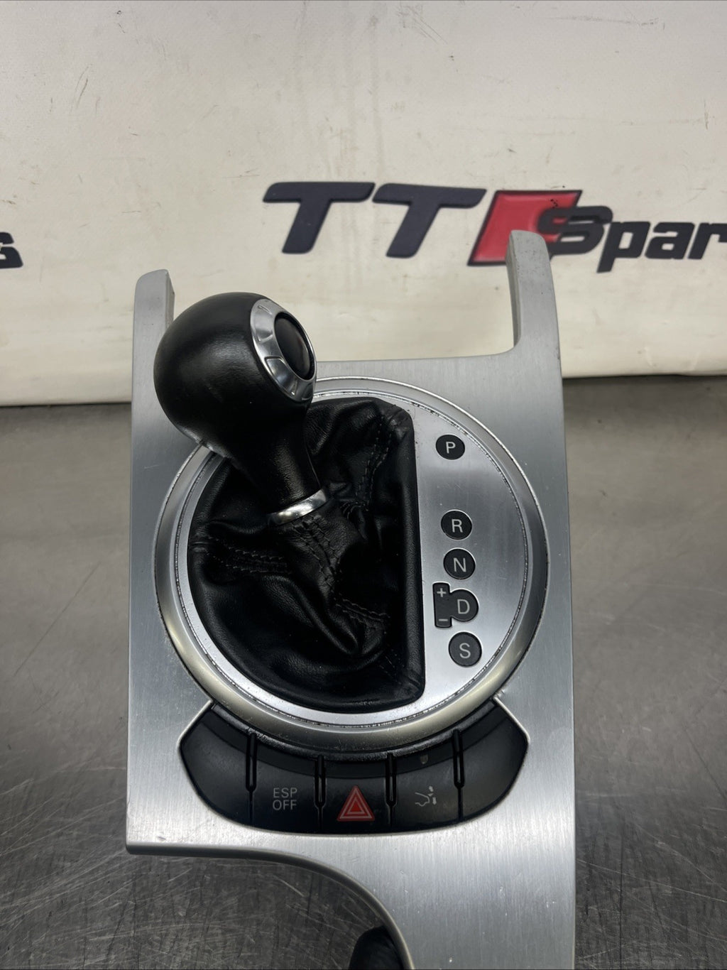 Audi TT Gear Knob Console Surround Trim 6Speed Manual 2007 MK2 8J OEM 8J2863916A