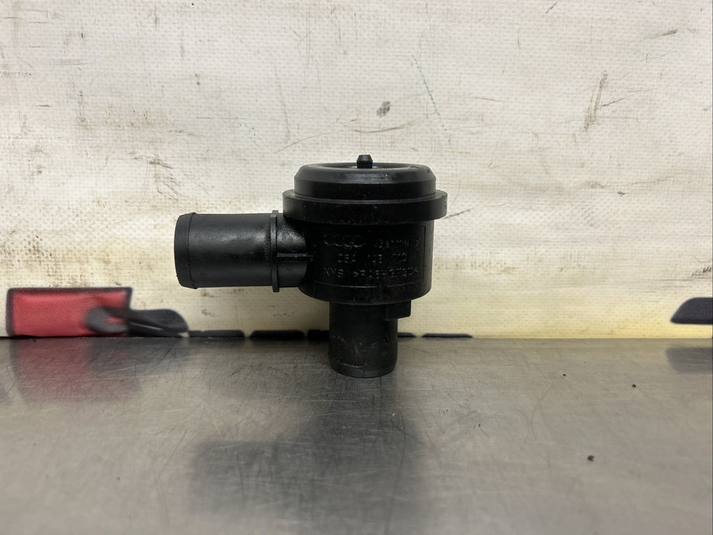 AUDI TT MK1 98-06 8N S3 8L CUPRA R 1.8T OEM Diverter Valve 06A145710 breather