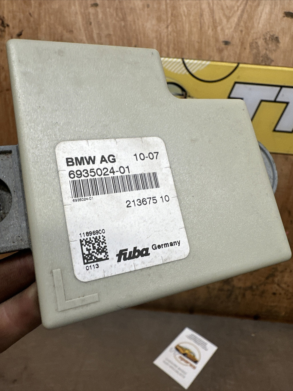 6935024 2007 BMW X5 E70 4.8i AERIAL AMPLIFIER ECU CONTROL MODULE 