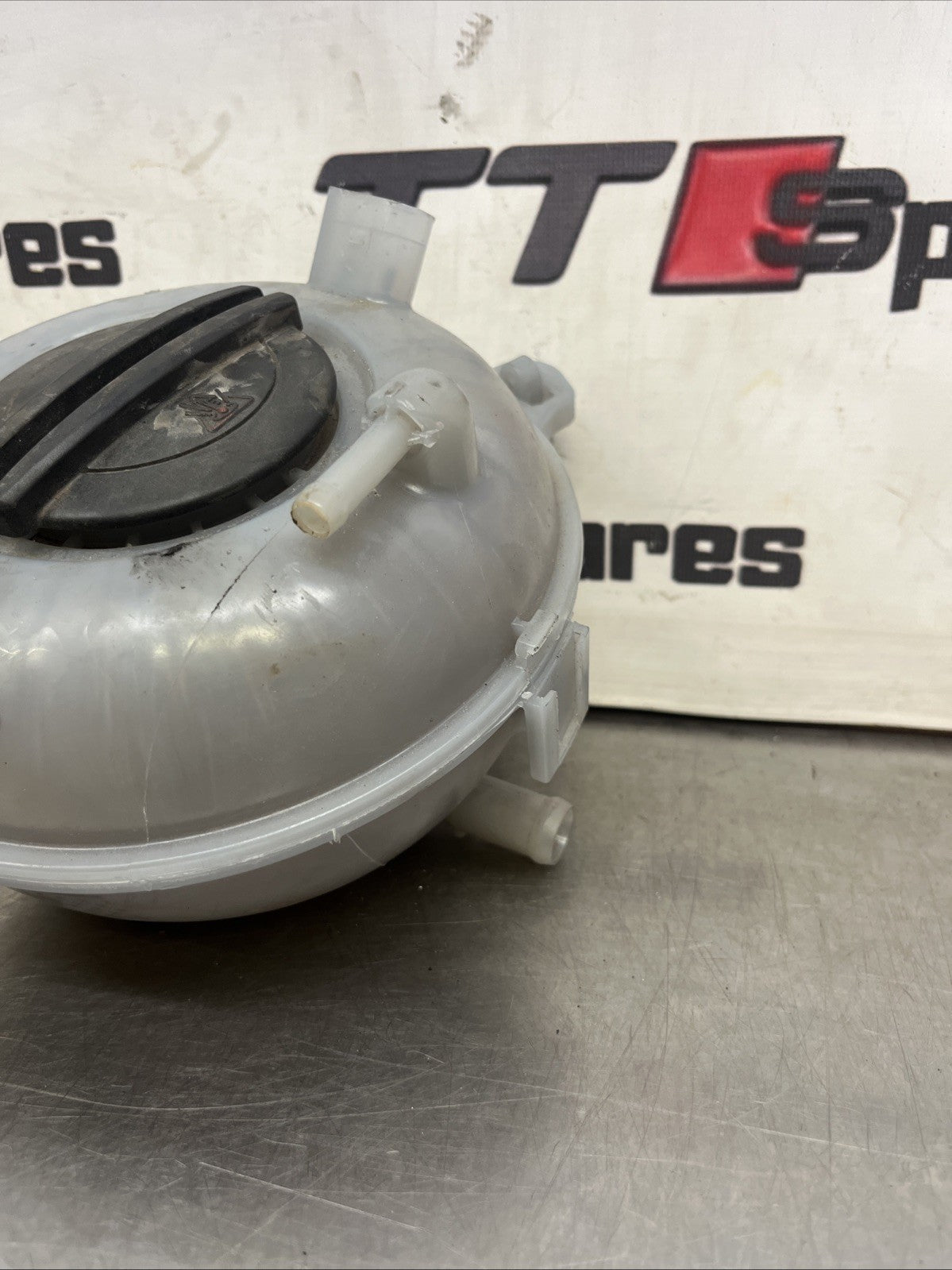  Q3 EXPANSION TANK  Petrol Estate 5Q0121407M 18-24 AUDI