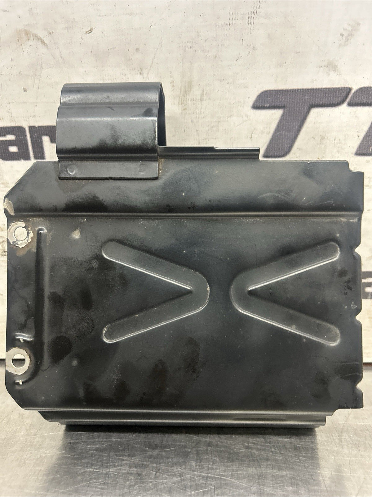 2001 AUDI TT MK1 ENGINE CONTROL ECU HOUSING 8E0907411H