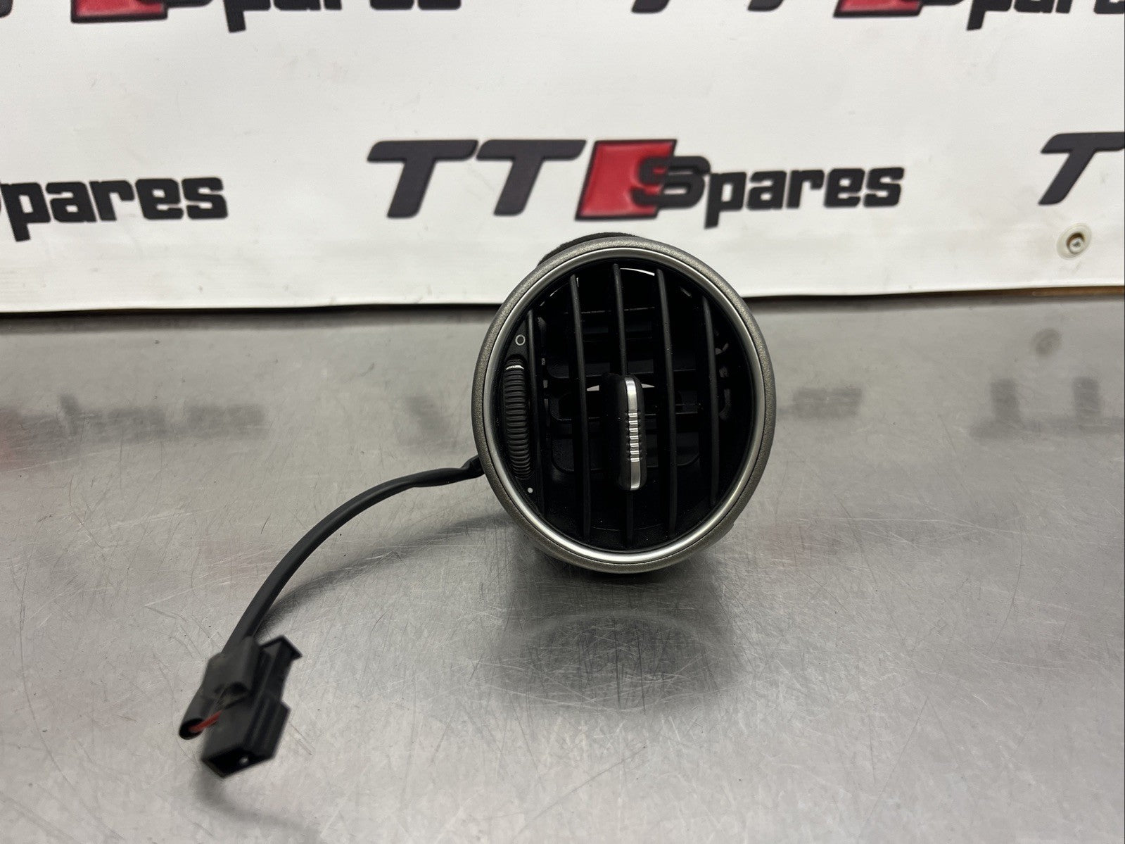 Porsche Boxster 987 2005-2012 dash side air vent grille trim 98755213103