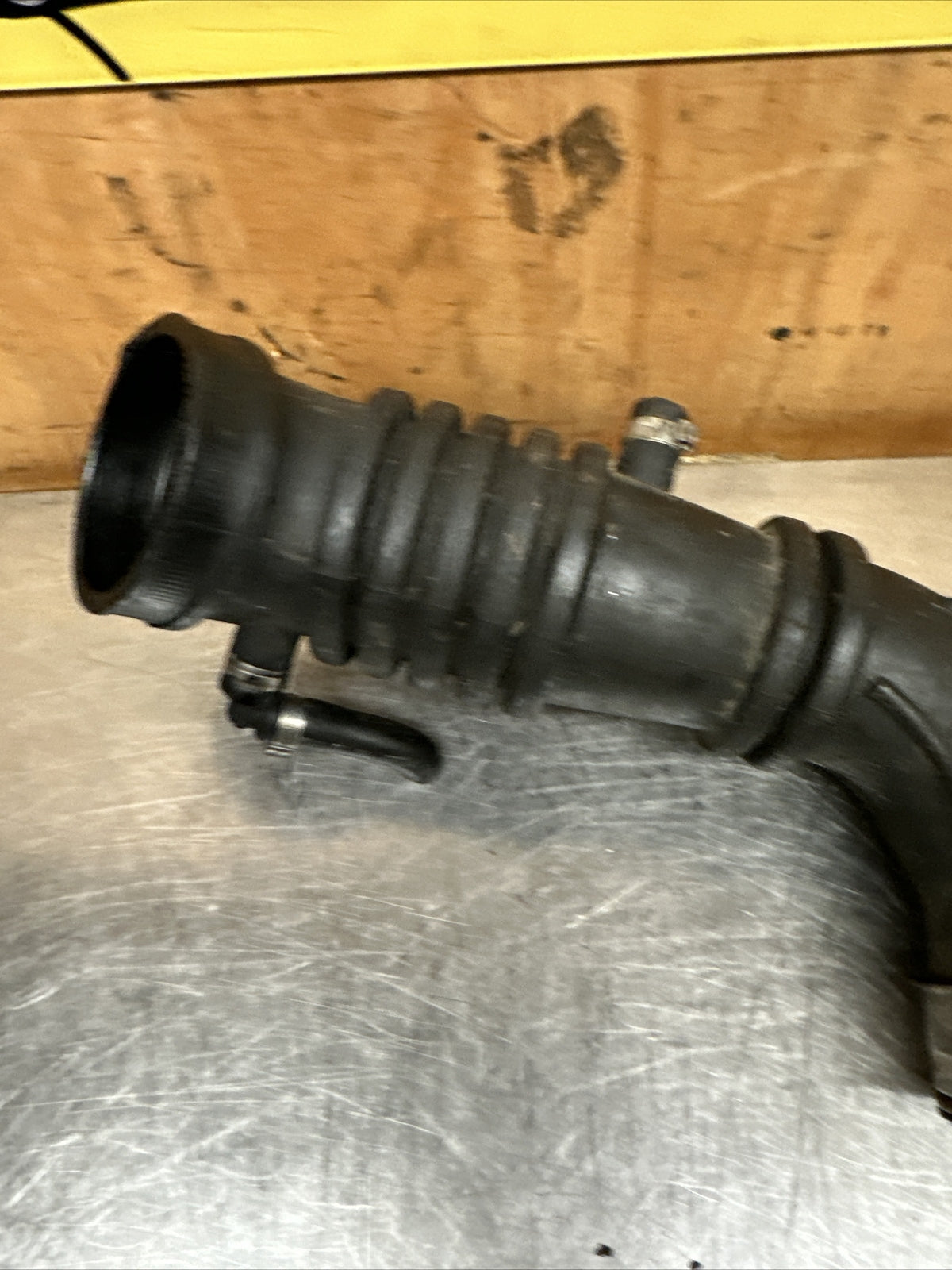 AUDI TT MK1 8N TURBO INTAKE BOOST PIPE 06A133356H 180 QUATTRO