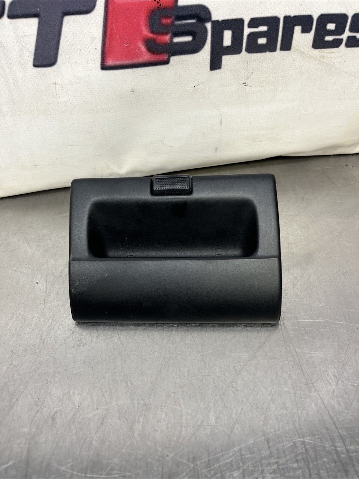 VW GOLF MK3 FRONT CENTRE CONSOLE ASHTRAY 1H2857309