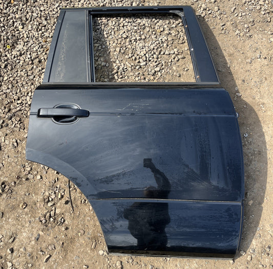 2004 Range Rover L322 Vogue Rear Drivers Door Complete, 0 Rust