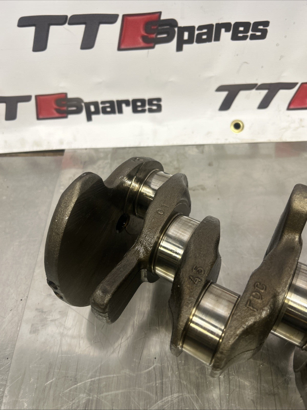 050105189B CDAA Audi S3 Vw Golf R Cupra Crankshaft 1.8 tfsi Ea888